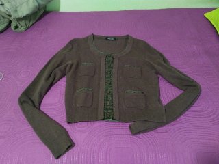 Chaqueta de lana marrón con lentejuelas