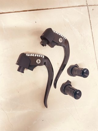 Manetes SRAM TT 11v