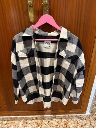 Camisa Zara cuadros blanco y negro