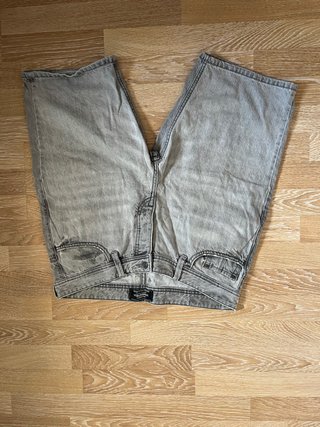 Pantalón corto gris Springfield