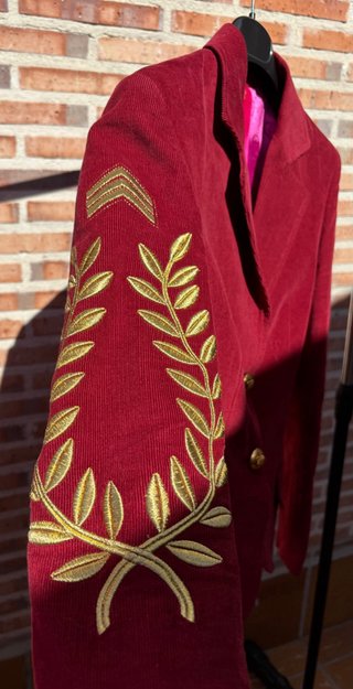 Blazer La Condesa Bordado Dorado