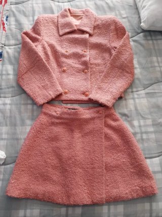 Completo gonna e giacca rosa