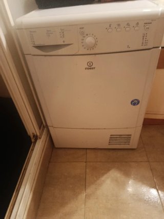 Secadora Indesit 7kg Blanca