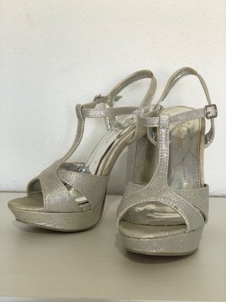Sandalias de Tacón Plata con Plataforma Talla 36