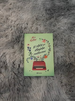 Libro “El chico que dibujaba constelaciones”