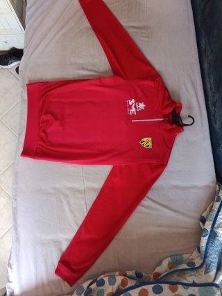 Chaqueta fina roja Huracán Vila real FC