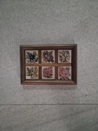 Cuadro de Cerámica Artesanal con Flores