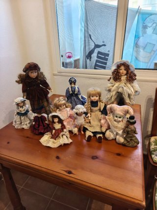 Lote de varias Muñecas de Porcelana