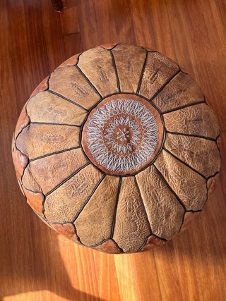 Puff marocchino in pelle