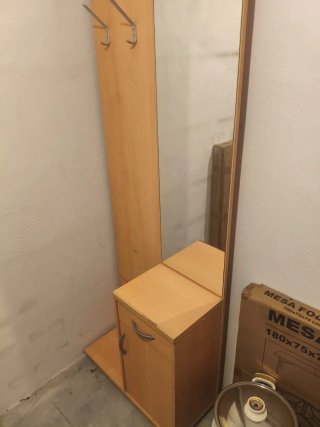 Mueble de entrada con espejo, no se envía