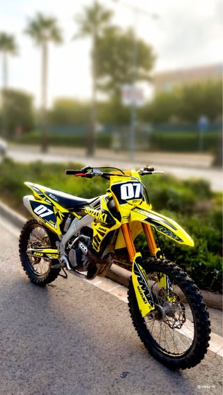 Suzuki RMZ 2020 Motocross