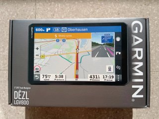 Garmin Dēzl LGV800 GPS Camión.