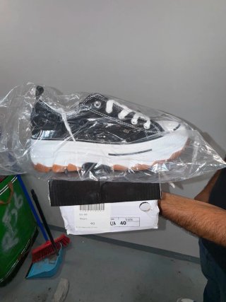 Zapatillas negras plataforma talla 40