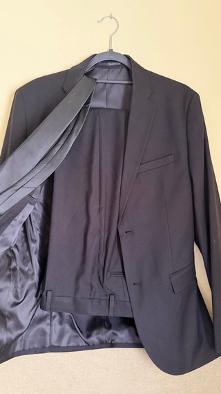 Traje H&M Negro 3 Piezas Talla M