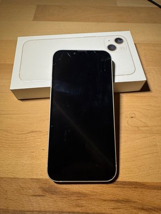 iPhone 13