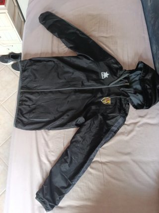 Chaqueta Luanvi Huracán Vila-real FC Negra