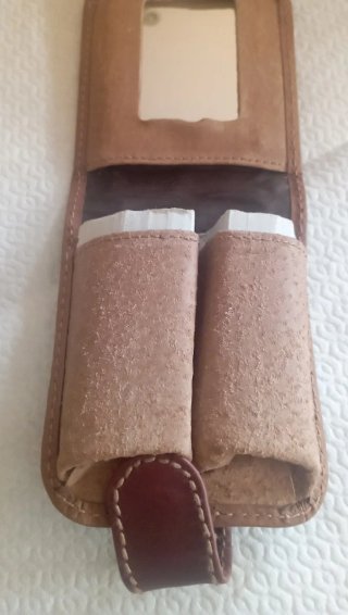 Porta pintalabios doble