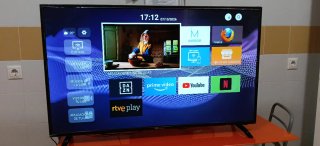 Smart TV TD Systems 43" UHD Android como nueva.