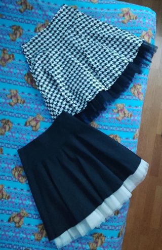 Falda acampanada con tul