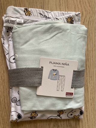 2 Pijamas: Snoopy (Peanuts) y Tex