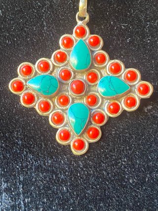 Colgante Tibetano Vajra Turquesa y Coral