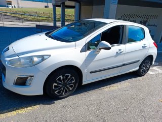 Peugeot 308 2011