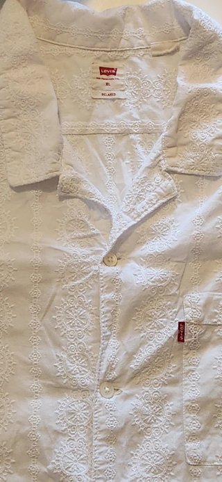 Camisa Levi's Blanca Bordada Talla XL
