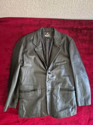 Chaqueta de cuero negra CB