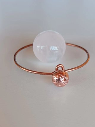 Pulsera cobre con esfera texturizada de cobre