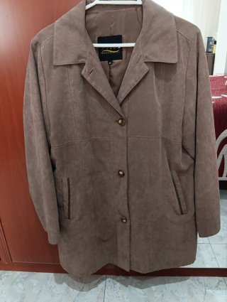 Chaquetón Leuka Marrón Talla 44