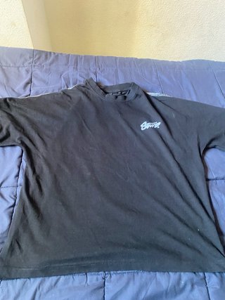 Camiseta negra