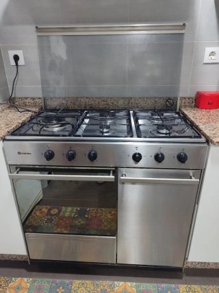 Cocina de gas Meireles con horno