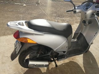 Honda Dylan 150cc Scooter Plata