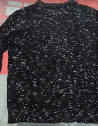Suéter Unisex Negro
