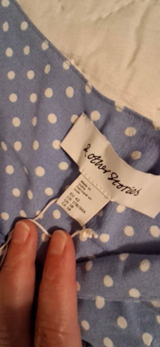 Vestido de lunares &Other Stories azul y blanco 42