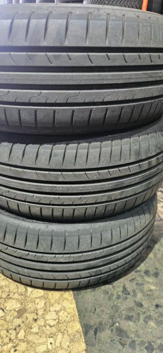 4 Neumáticos Dunlop 205/60 R15 nuevas
