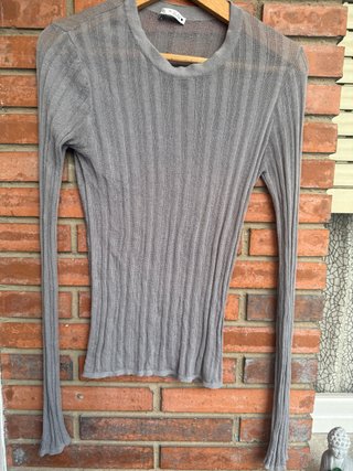 Camiseta Manga Larga Acanalada Zara Gris Talla L