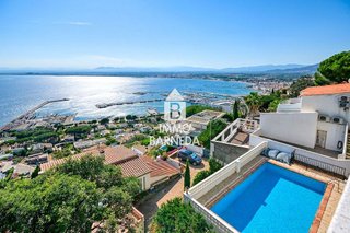 Piso en venta en Port Esportiu - Puig Rom - Canyelles en Roses