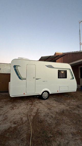 Caravana Caravelair Alba 400