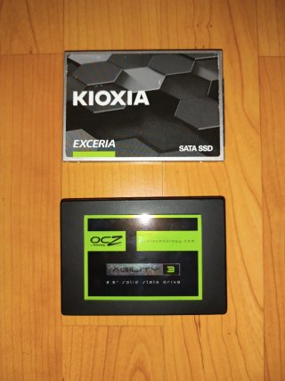 2 Discos duros 2.5" SSD