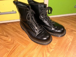 Botas Dr. Martens Negras Clásicas