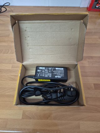 Cargador ASUS 19V