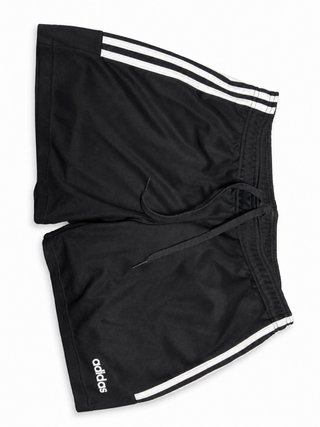 Pantalón corto Adidas negro