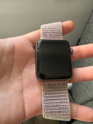Apple Watch Series 3 42mm GPS