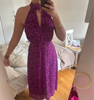 Vestido largo morado estampado