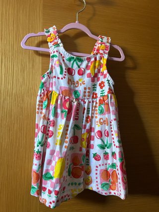 Vestido de bebé con estampado frutal