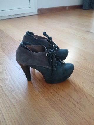 Zapatos de tacón Ezzio