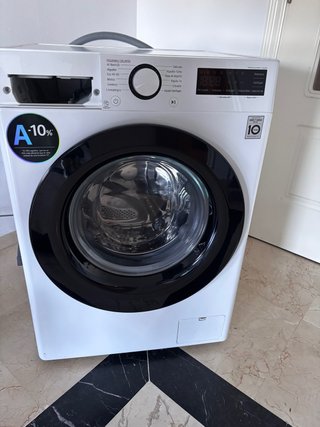 Lavadora LG Carga Frontal Inteligente