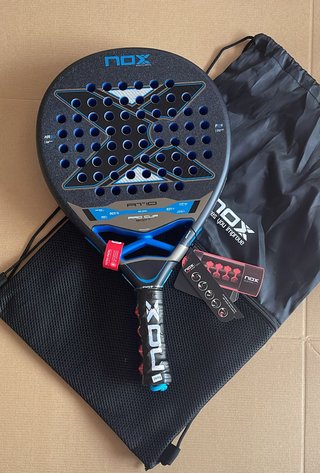 Pala NOX AT10 Pro Cup Soft 2026 Agustín Tapia