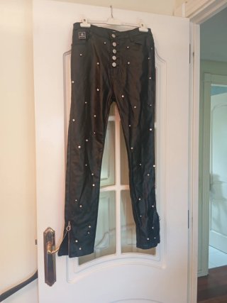 Ofert Pantalón Polipiel Negro con Perlas /Brillant